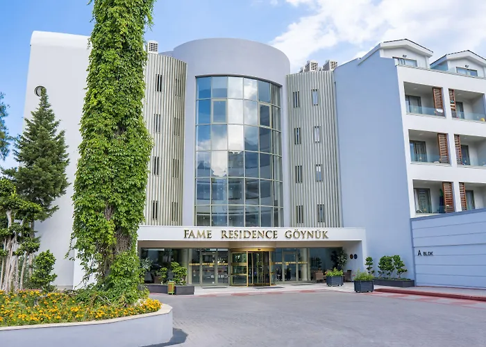 Fame Hotel 4*